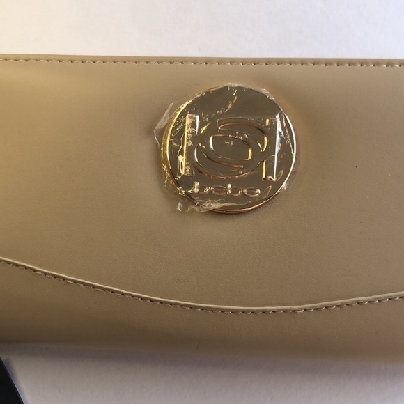 BEBE Melendy Zip Around Wallet Beige - Picture 4 of 7